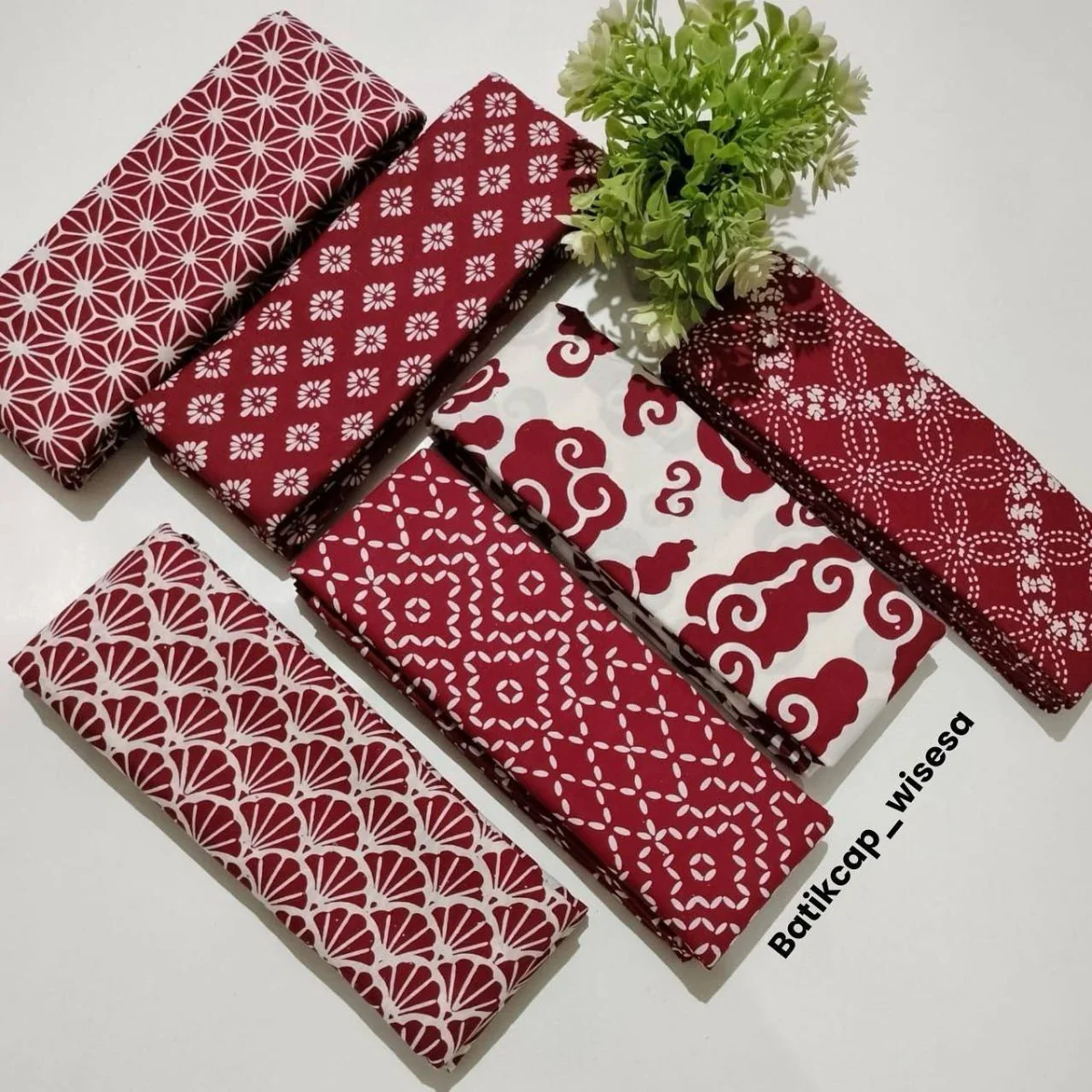 Batik Cap Merah