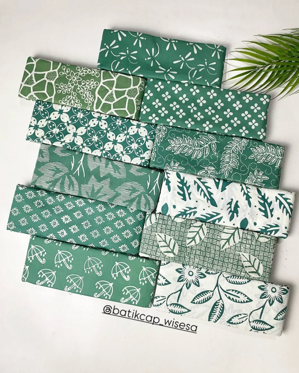 Batik Cap 1 warna Hijau Mint