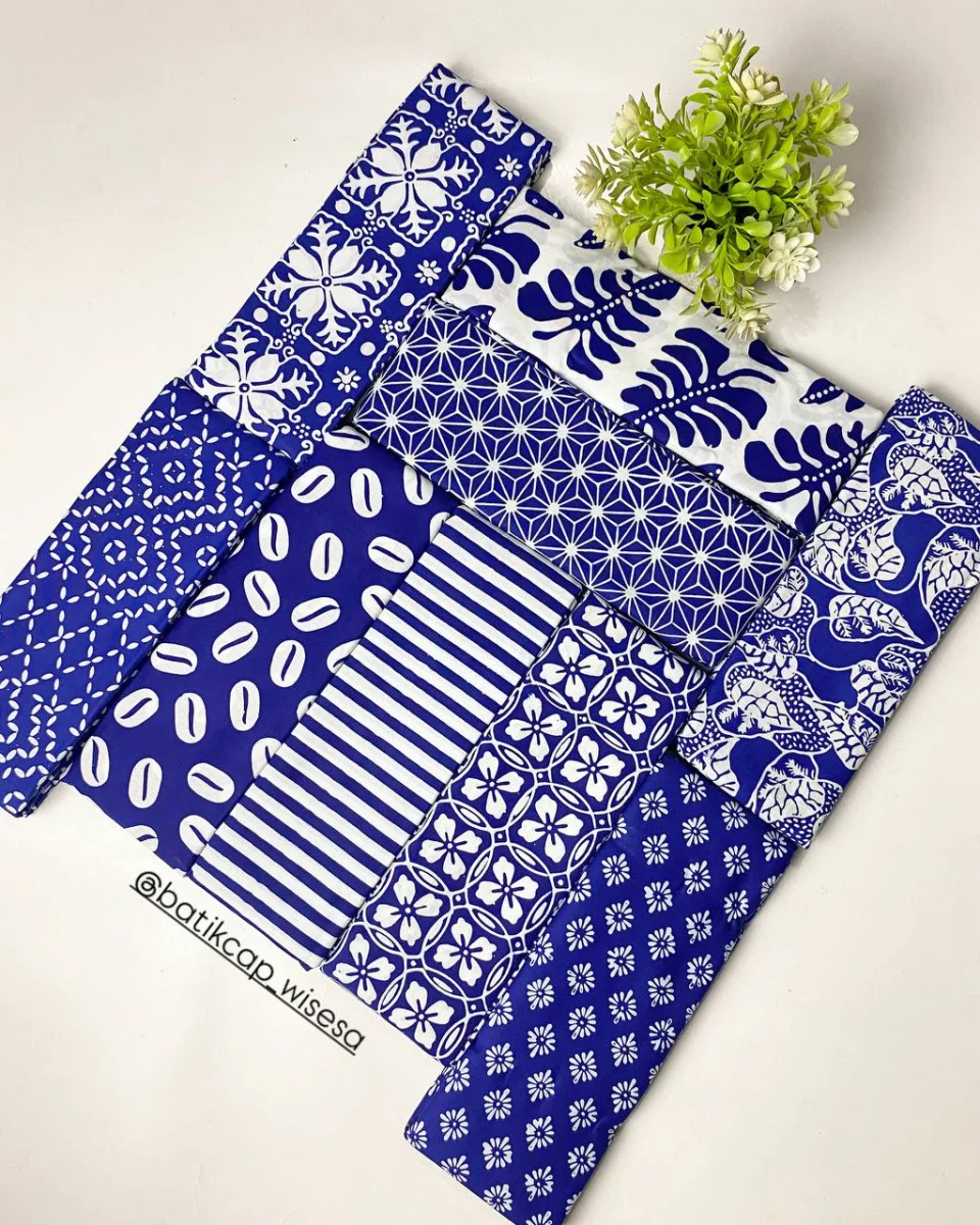 Kain Batik Cap Garutan warna Biru
