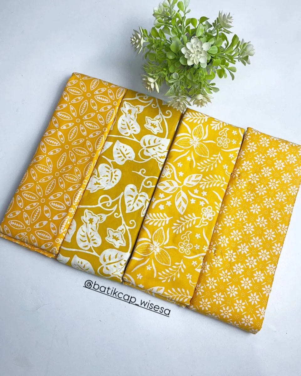 Batik Cap Kuning